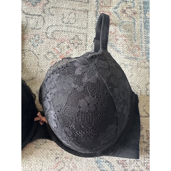 Victoria's Secret Perfect Shape Black Lace Padded Push-Up Bra Bow Size 34DDD - Picture 2 of 10